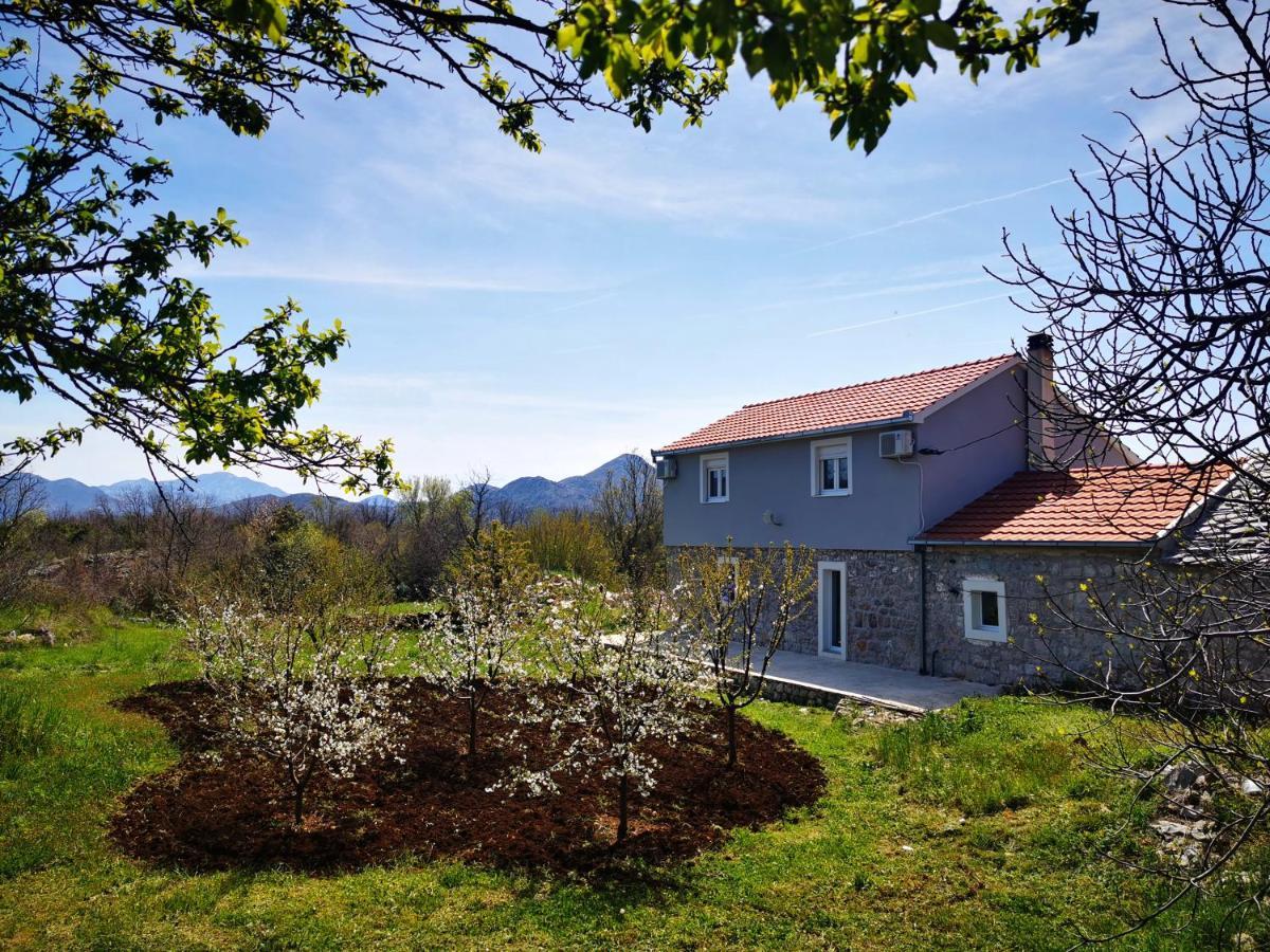 Apartmani Matej Trebinje Exterior foto