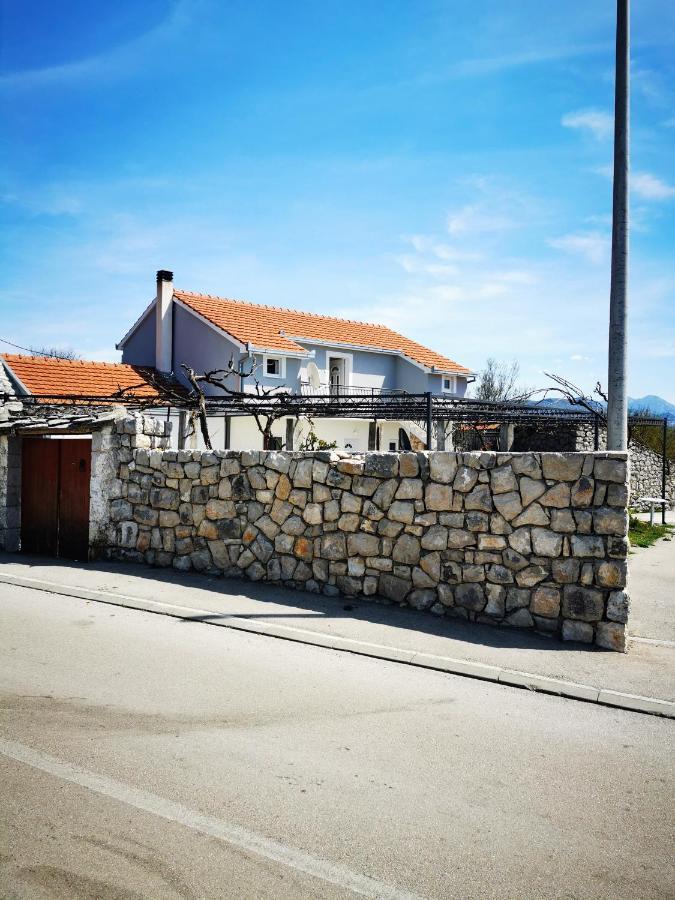 Apartmani Matej Trebinje Exterior foto